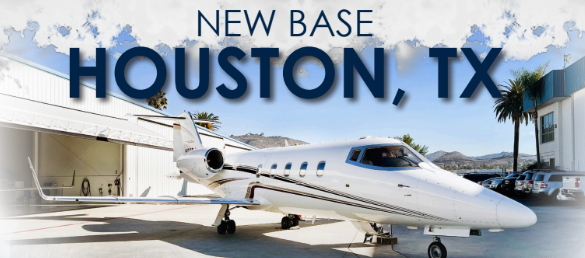 vista frontal del avión sanitario Aeromedevac y anuncio de una nueva base en Houston